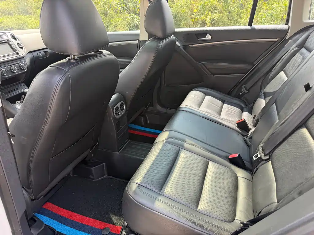 Volkswagen Tiguan — миниатюра 8