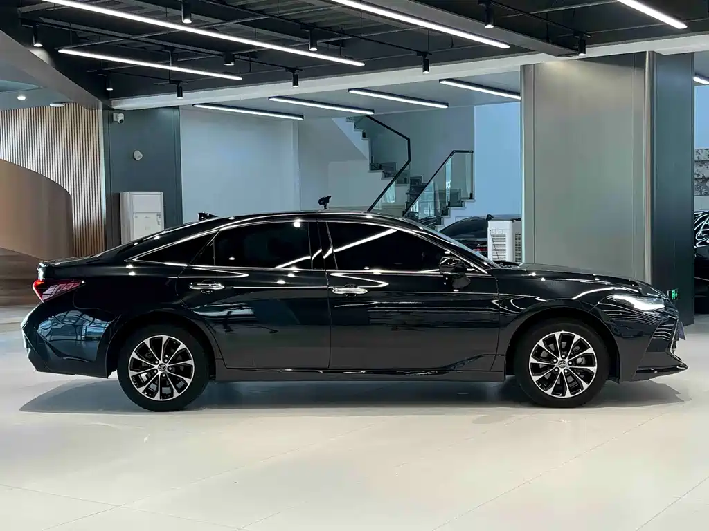 Toyota Avalon 2023 2.5L Luxury
