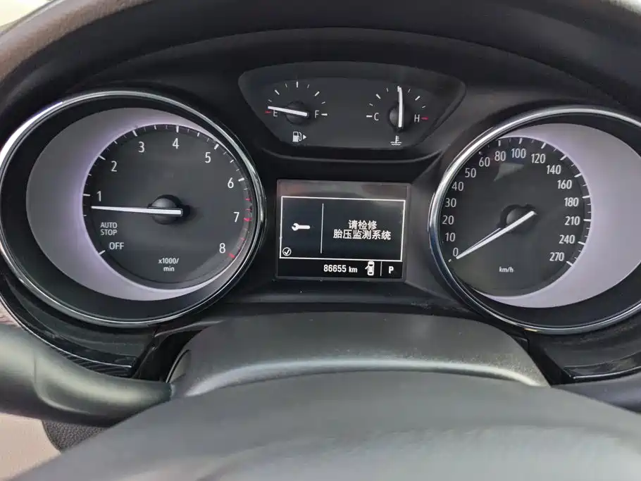 Buick Verano — миниатюра 13