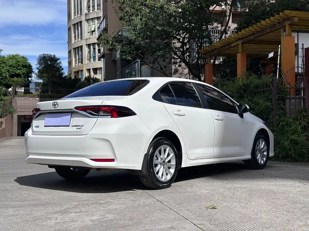 Toyota Corolla — миниатюра 16