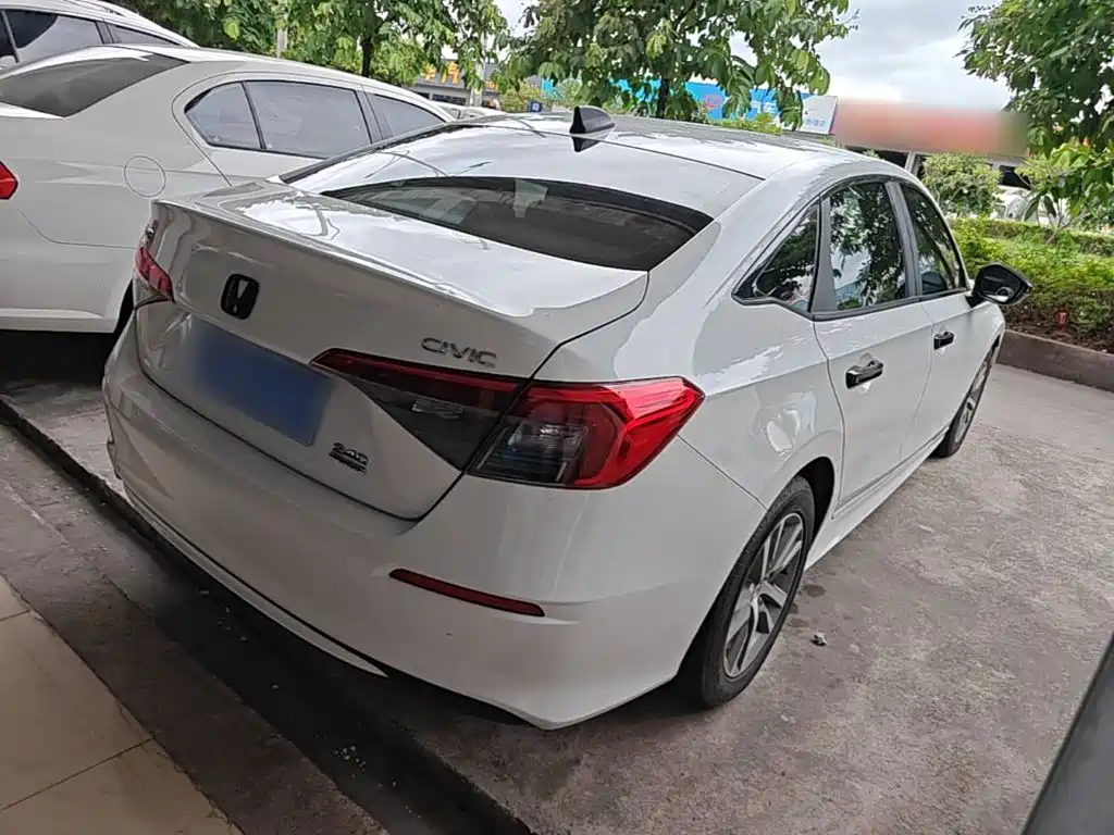 Honda Civic — миниатюра 7