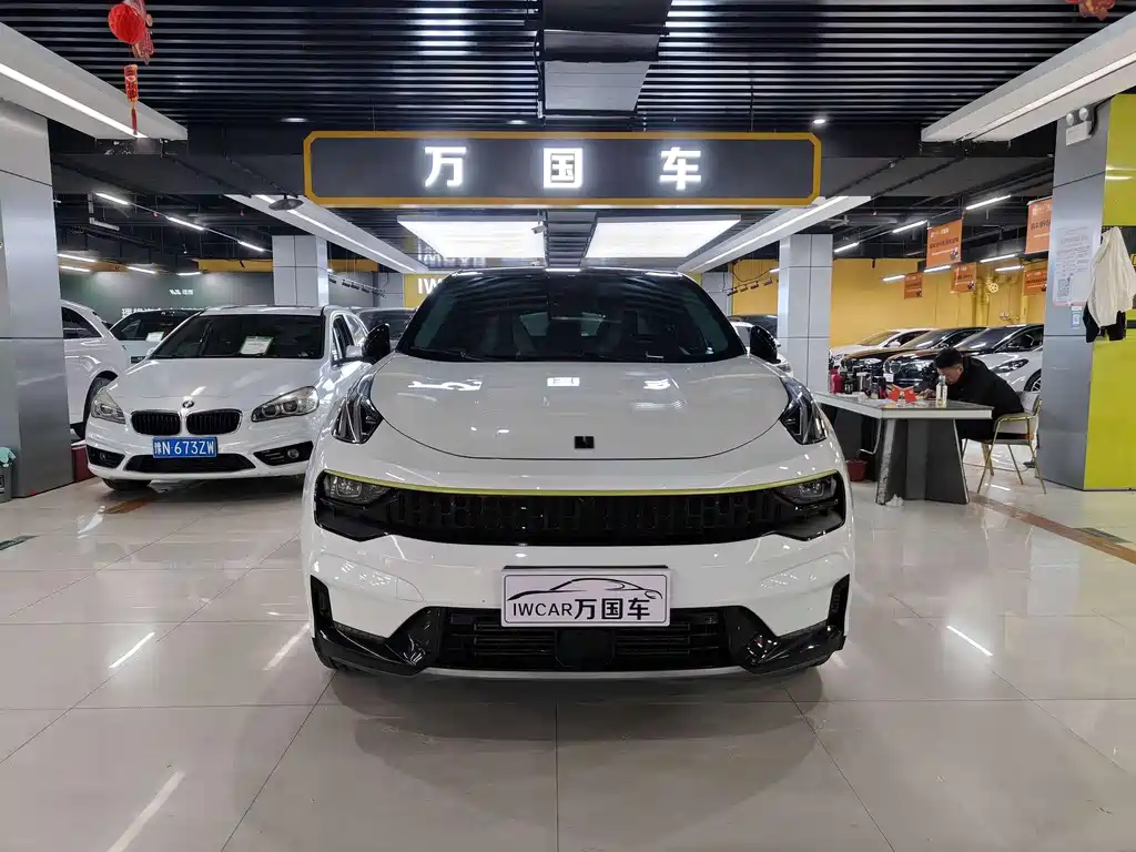 Lynk & Co 05 2022