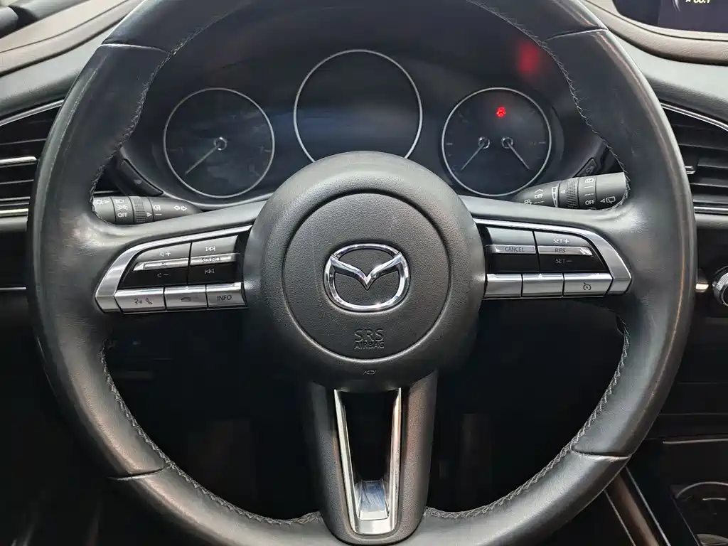 MAZDA CX 30