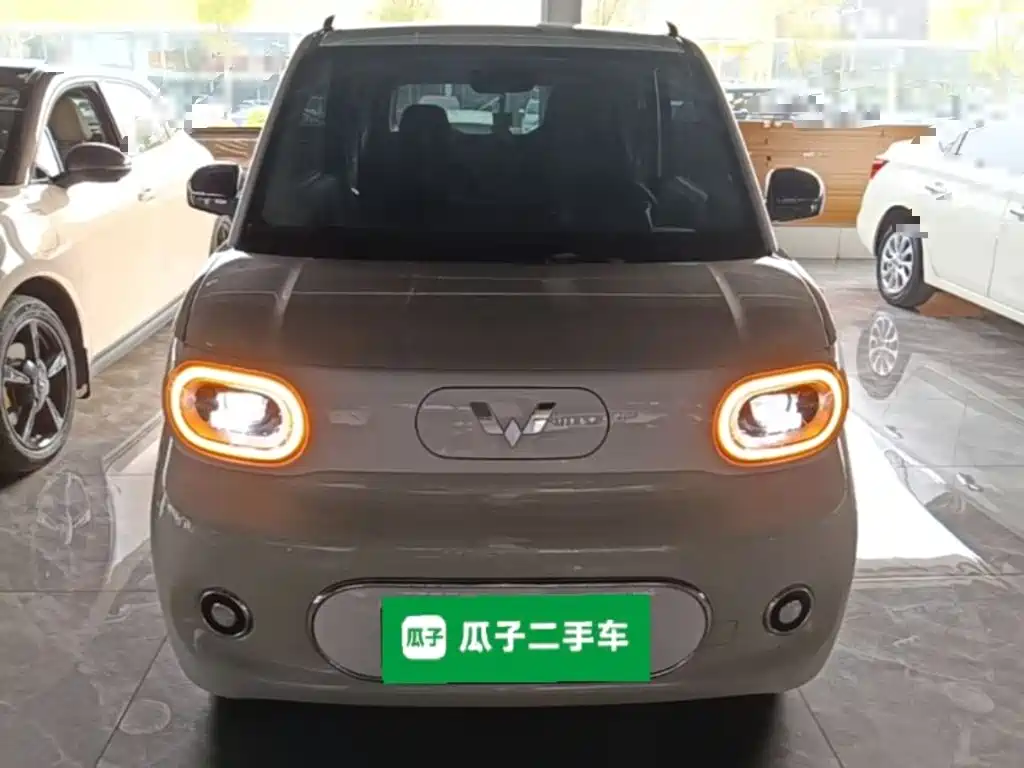 Wuling MINIEV — миниатюра 3