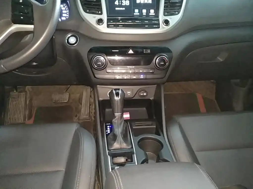 Hyundai Tucson — миниатюра 14