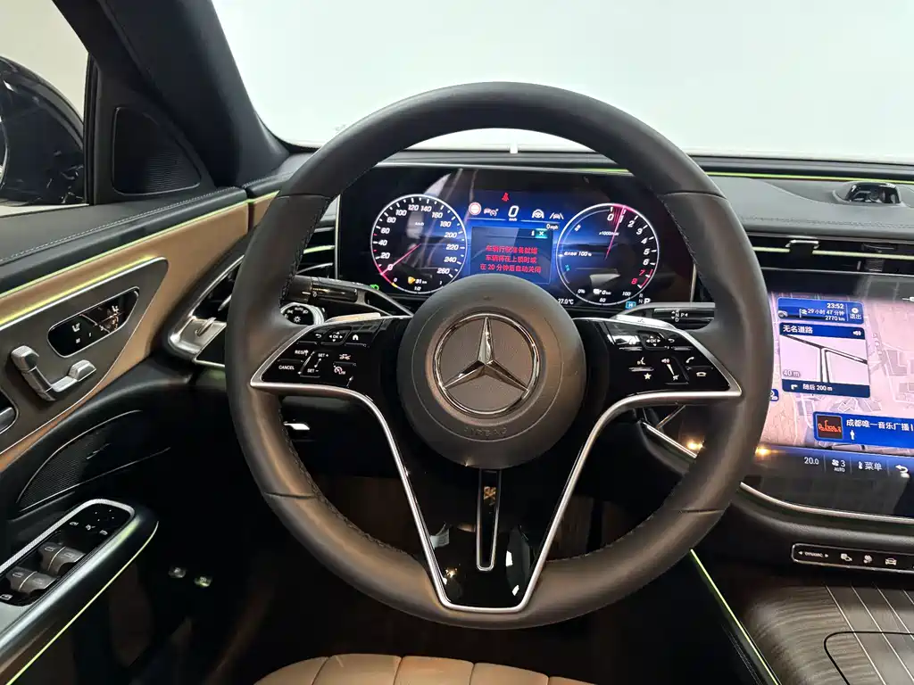Mercedes-Benz E-Class New Energy — миниатюра 14