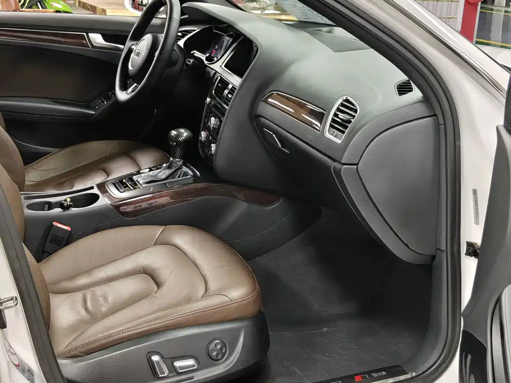 Audi A4L — миниатюра 16