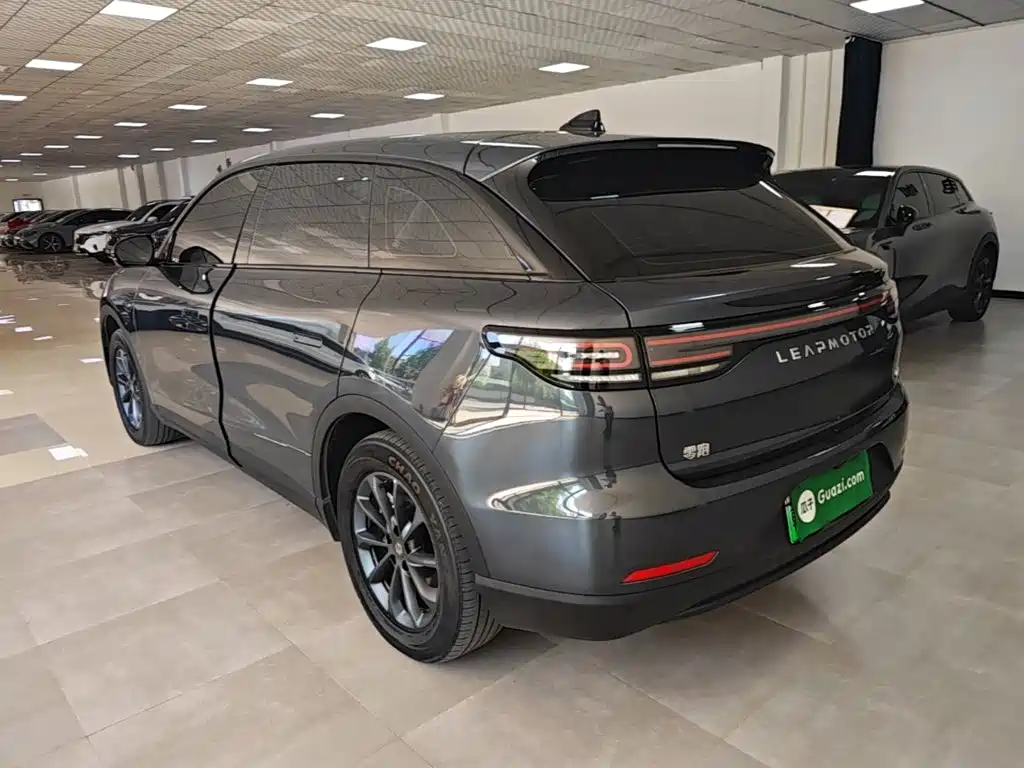 Leapmotor Leapmotor C11 — миниатюра 5