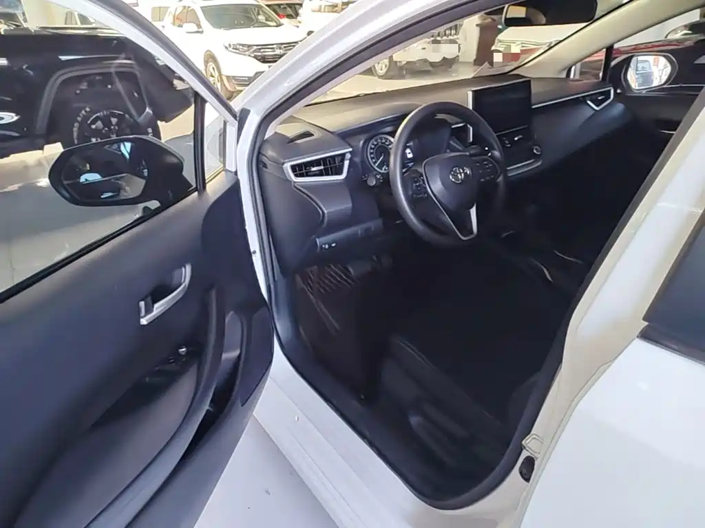 Toyota Corolla — миниатюра 16