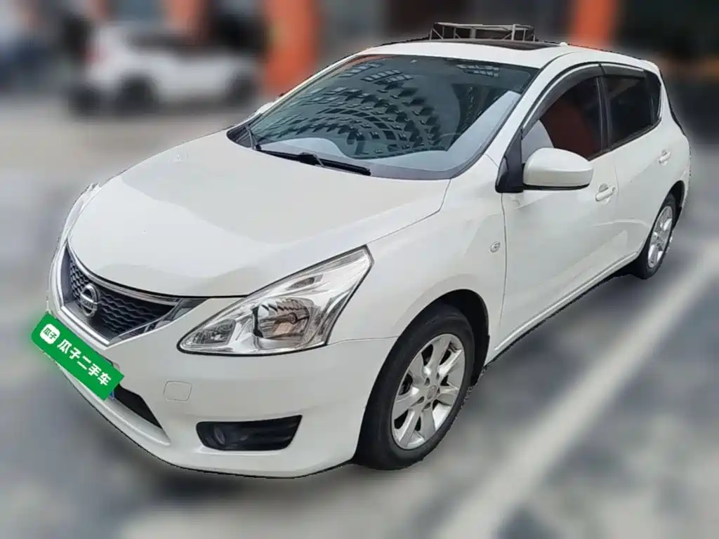 Nissan Tiida — миниатюра 3