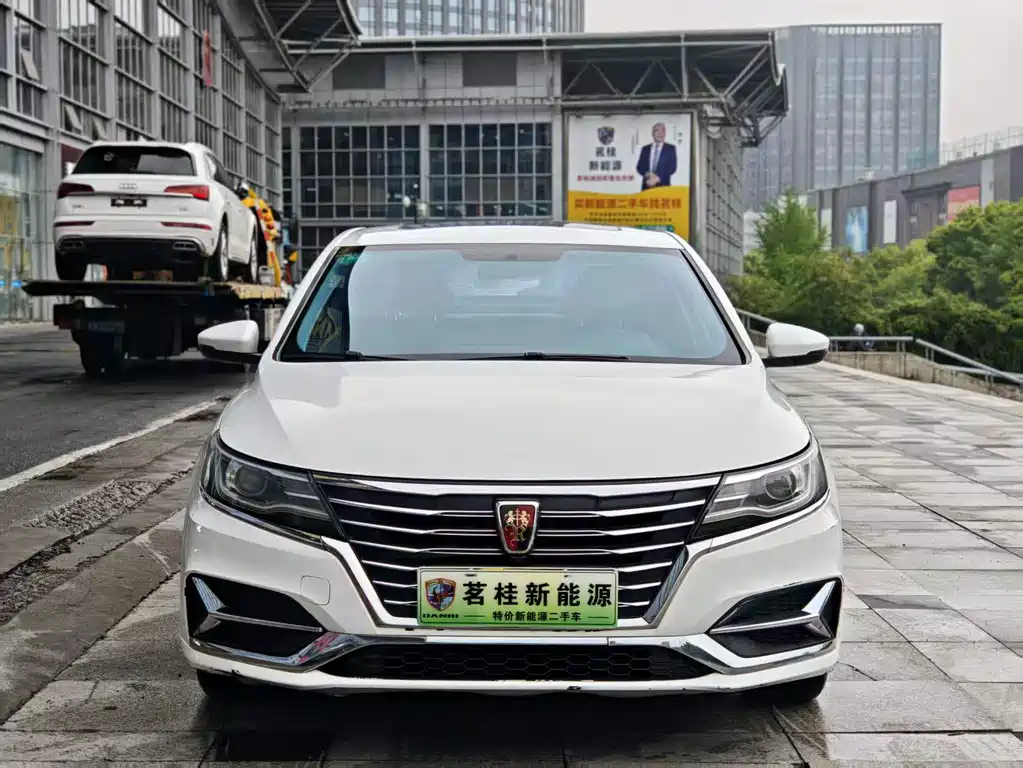 Roewe i6 New Energy 2020