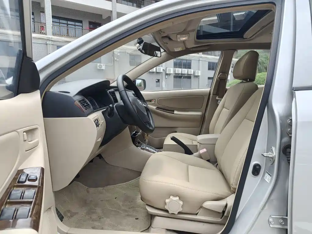 Toyota Corolla — миниатюра 5
