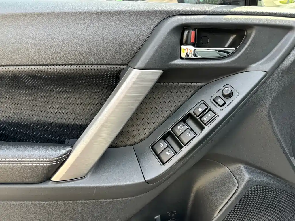 Subaru Forester — миниатюра 9