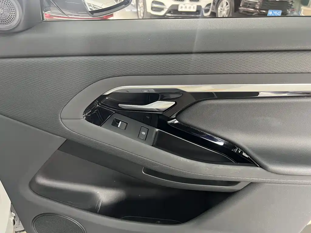 LAND ROVER RANGE ROVER AURORA