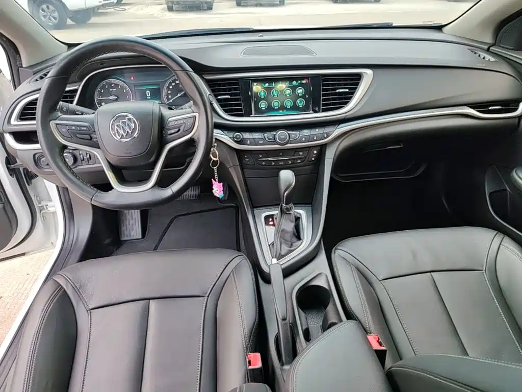 Buick Excelle — миниатюра 10