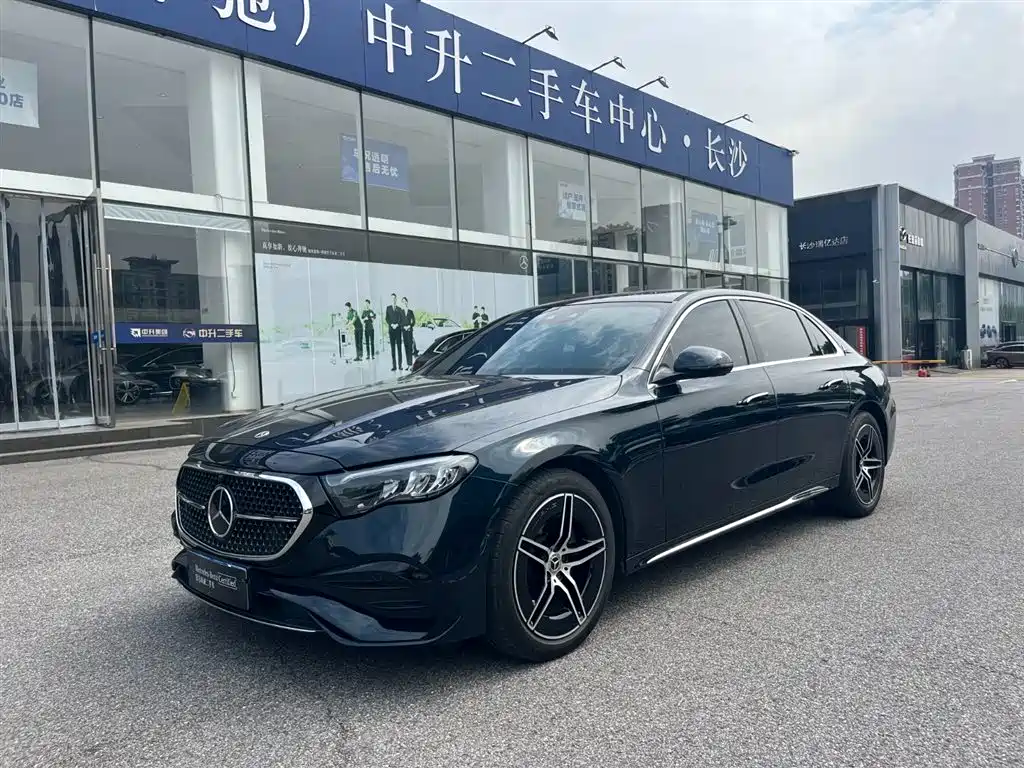 奔驰E级 2024款 E 260 L 运动型 2024
