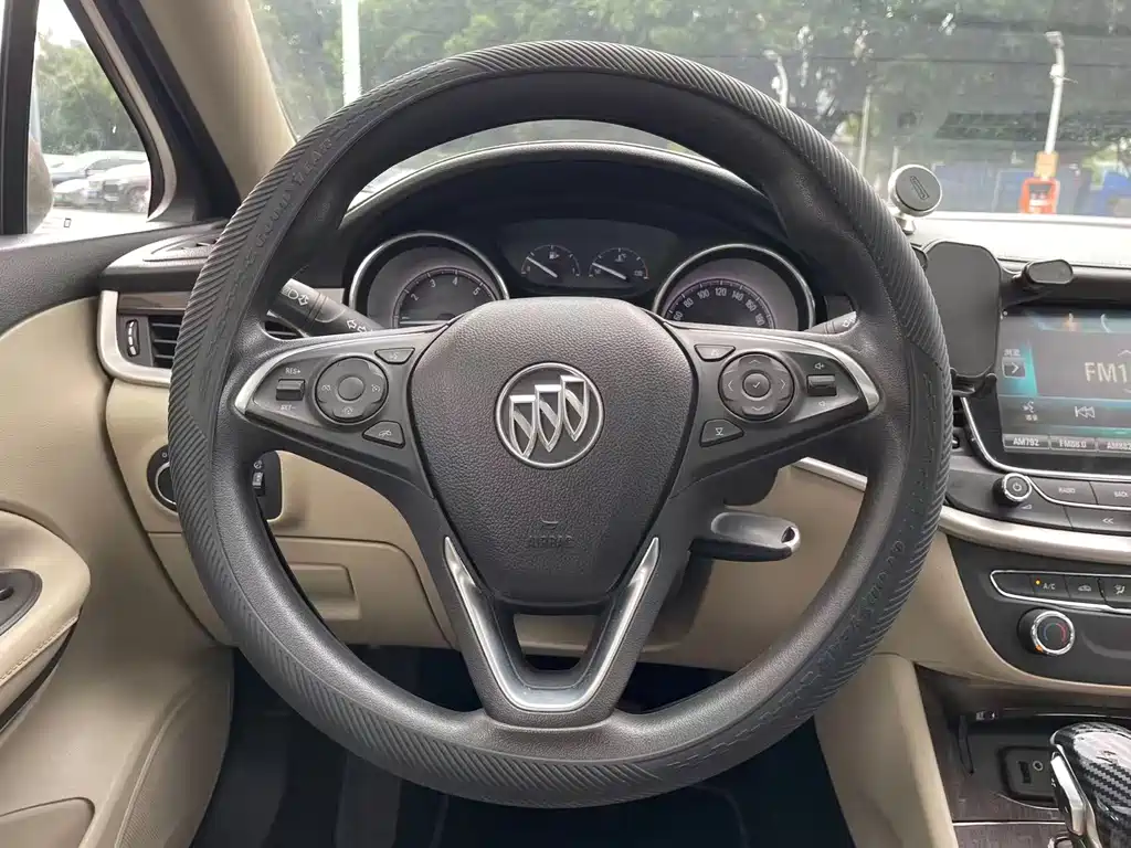 Buick Verano — миниатюра 15