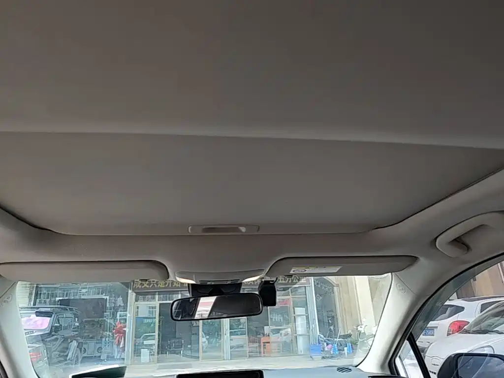 Toyota Corolla — миниатюра 18