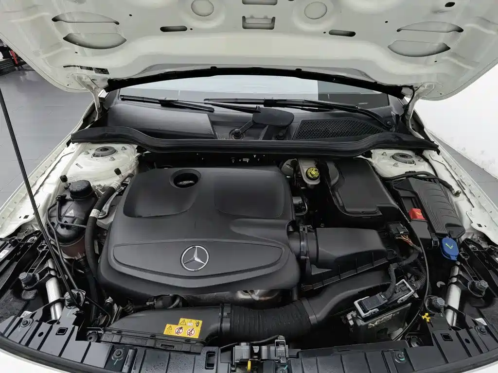 Mercedes-Benz GLA — миниатюра 6