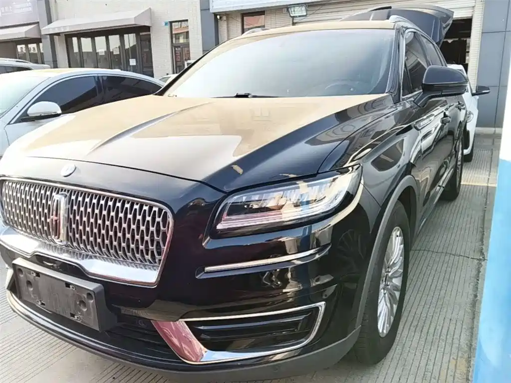 Lincoln Nautilus (Import) 2020