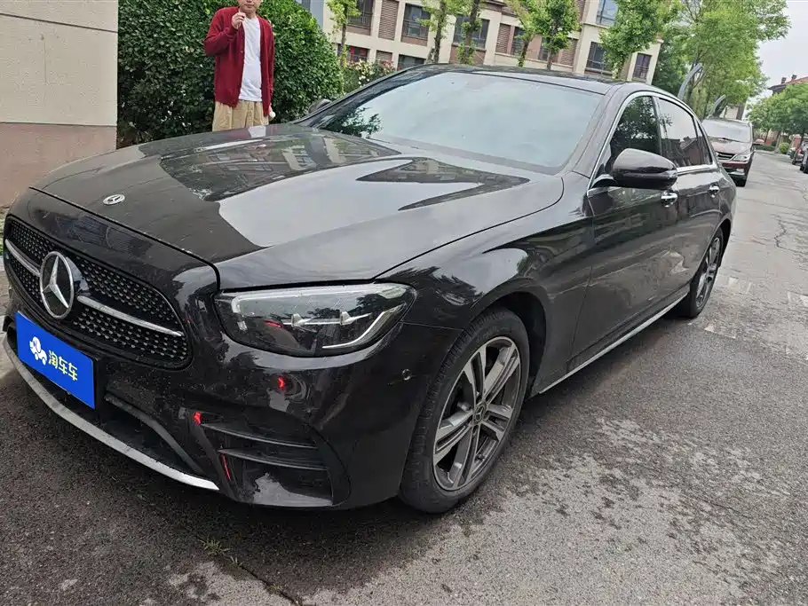 Mercedes-Benz E-Class 2023