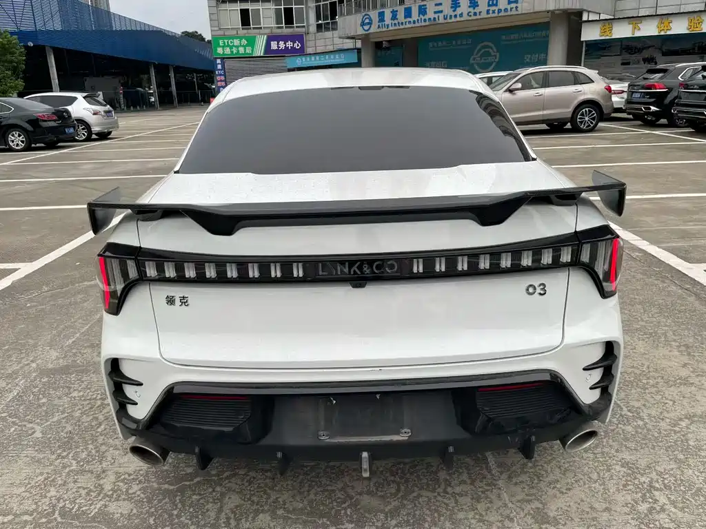 Lynk & Co 03 — миниатюра 8
