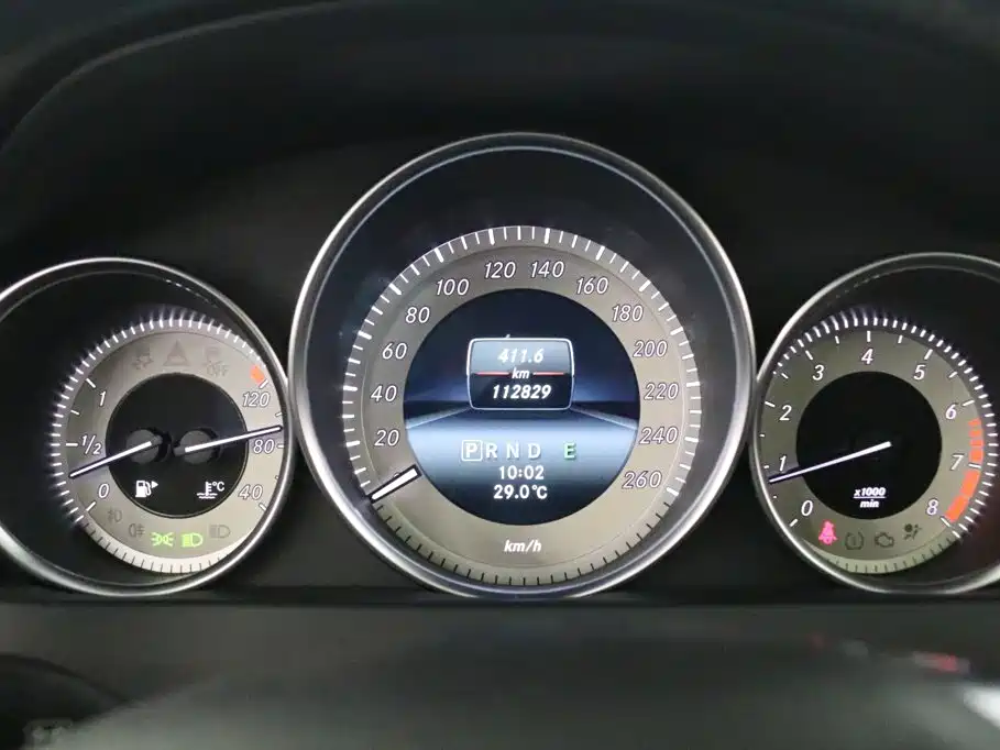 Mercedes-Benz C-Class — миниатюра 7