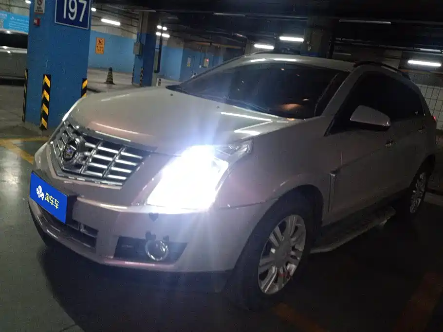 Cadillac SRX 2014