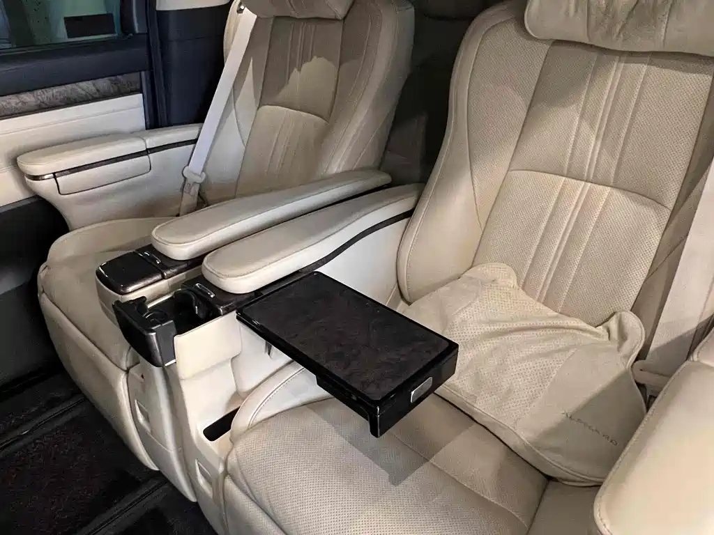 Toyota Alphard 2021 2.5L Luxury