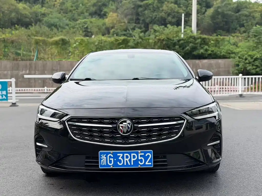 Buick Regal — миниатюра 2