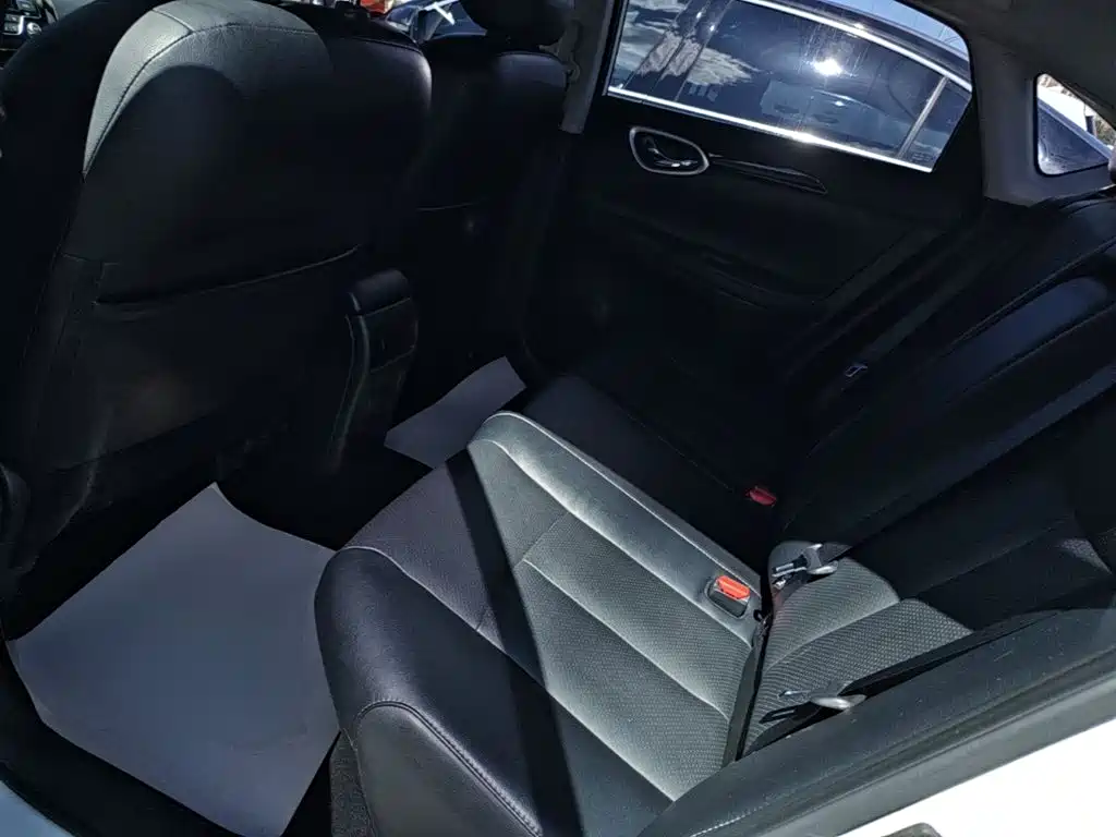 Nissan Sylphy — миниатюра 17