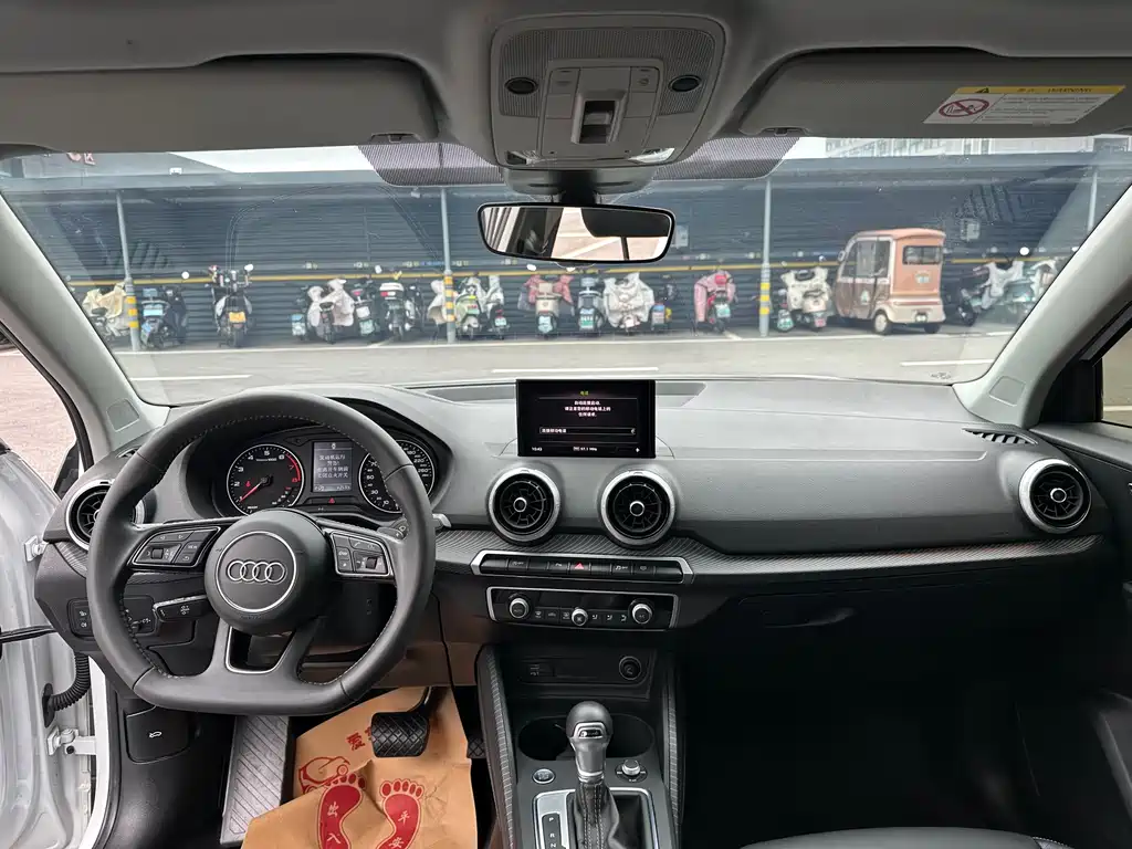Audi Q2L — миниатюра 11