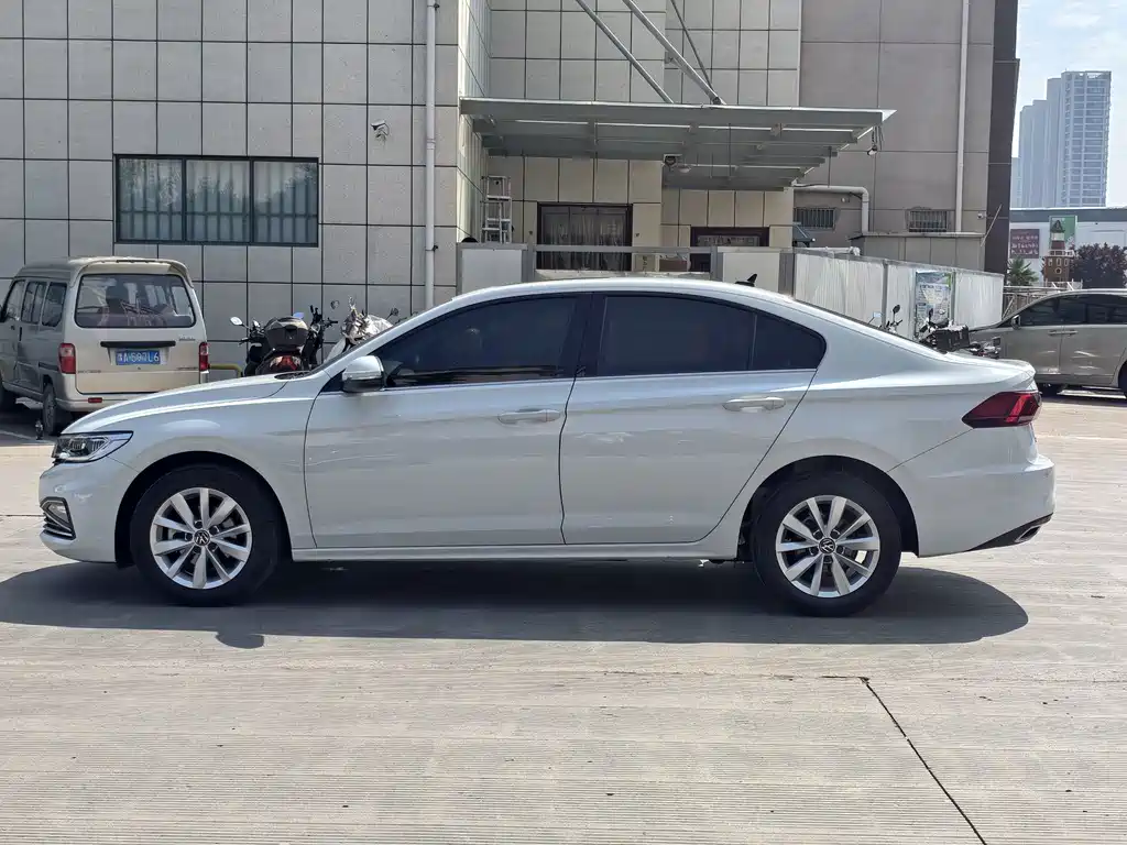 Volkswagen Bora — миниатюра 8