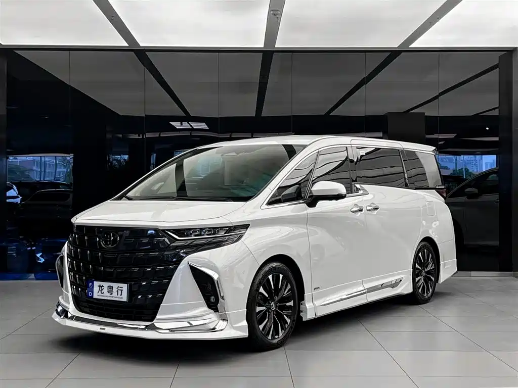 Toyota Alphard 2025