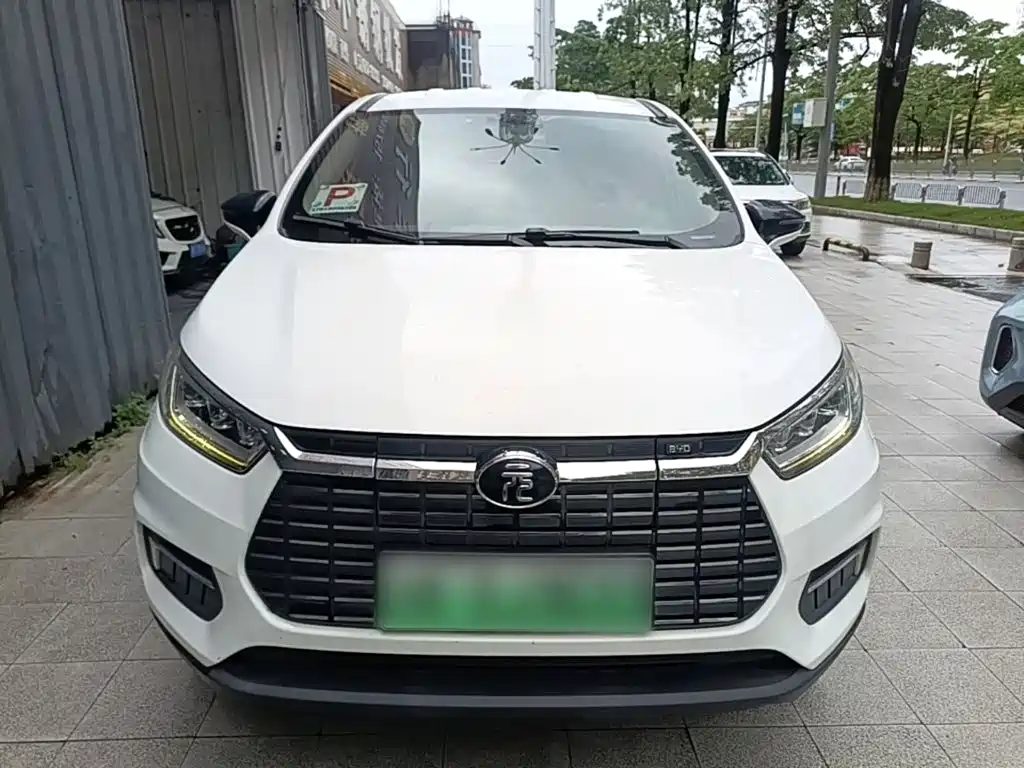 BYD Yuan EV — миниатюра 3