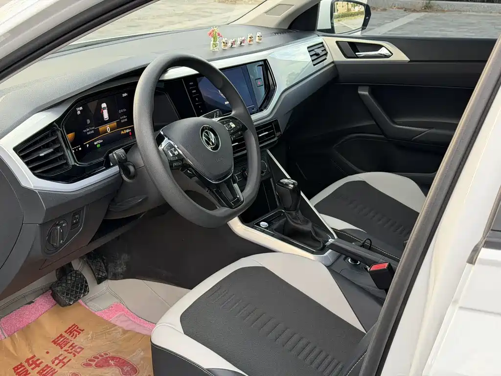 Volkswagen Polo — миниатюра 7