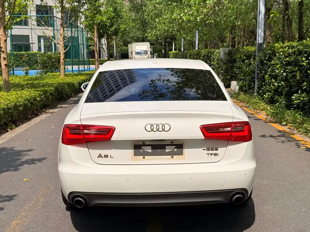 Audi A6L — миниатюра 4