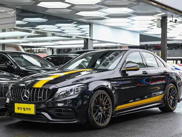 MERCEDES-BENZ C CLASS AMG