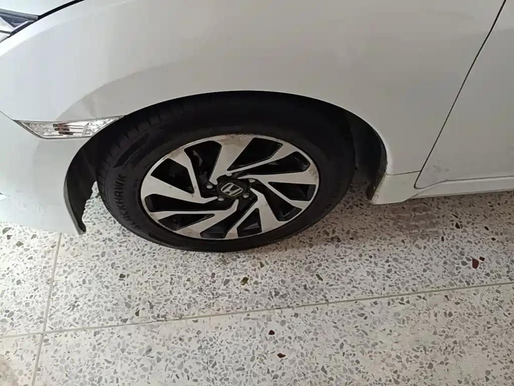 Honda Civic — миниатюра 23