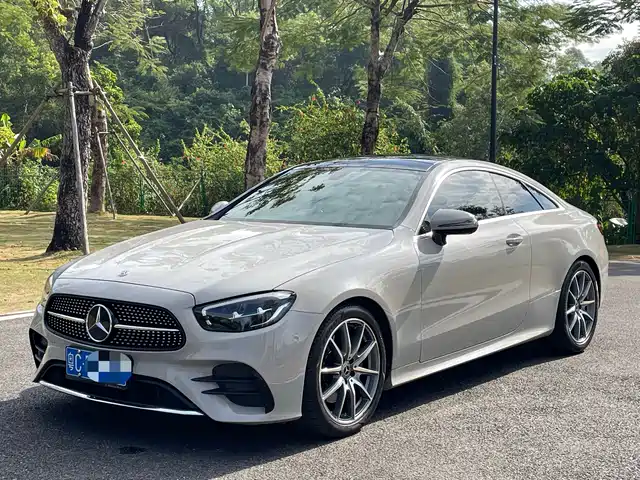 MERCEDES BENZ E CLASS