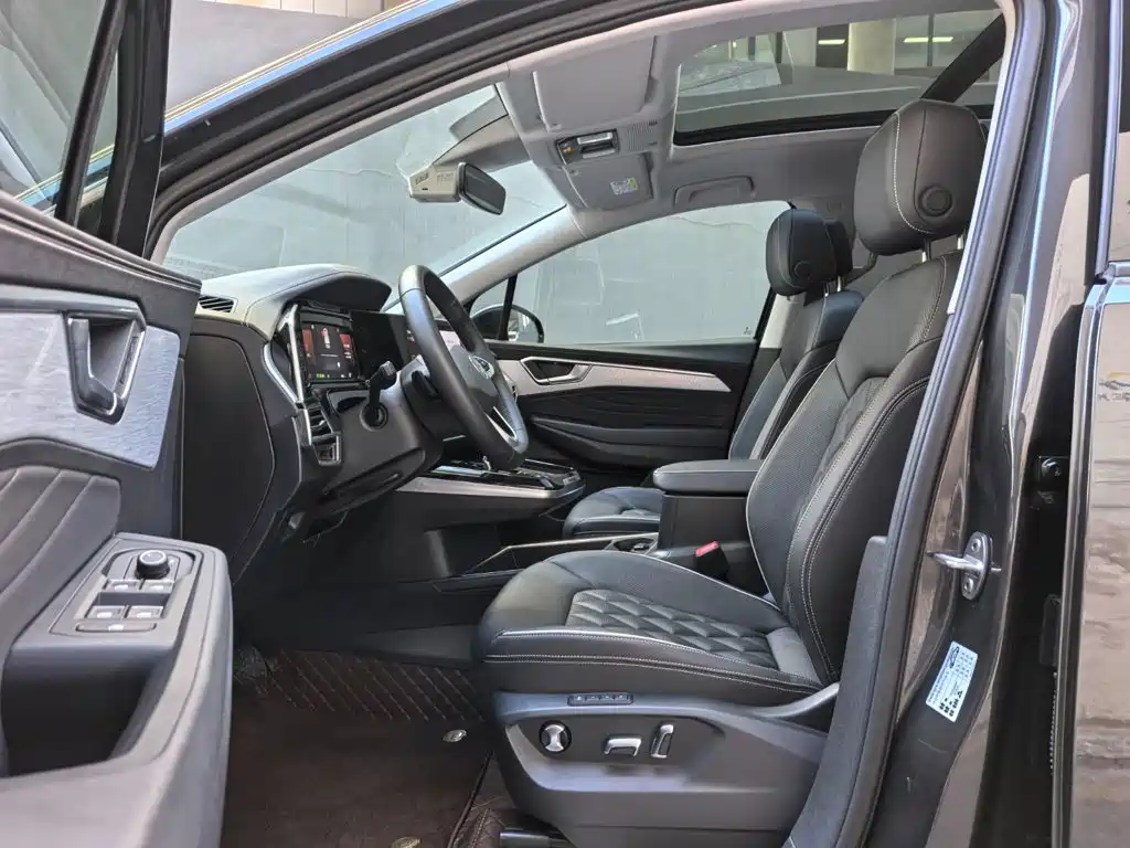 Volkswagen Talagon — миниатюра 9