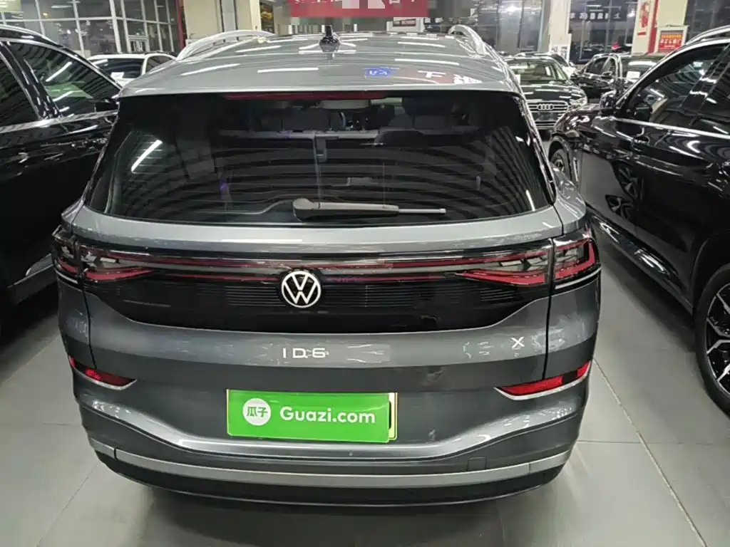 Volkswagen ID.6 X — миниатюра 6