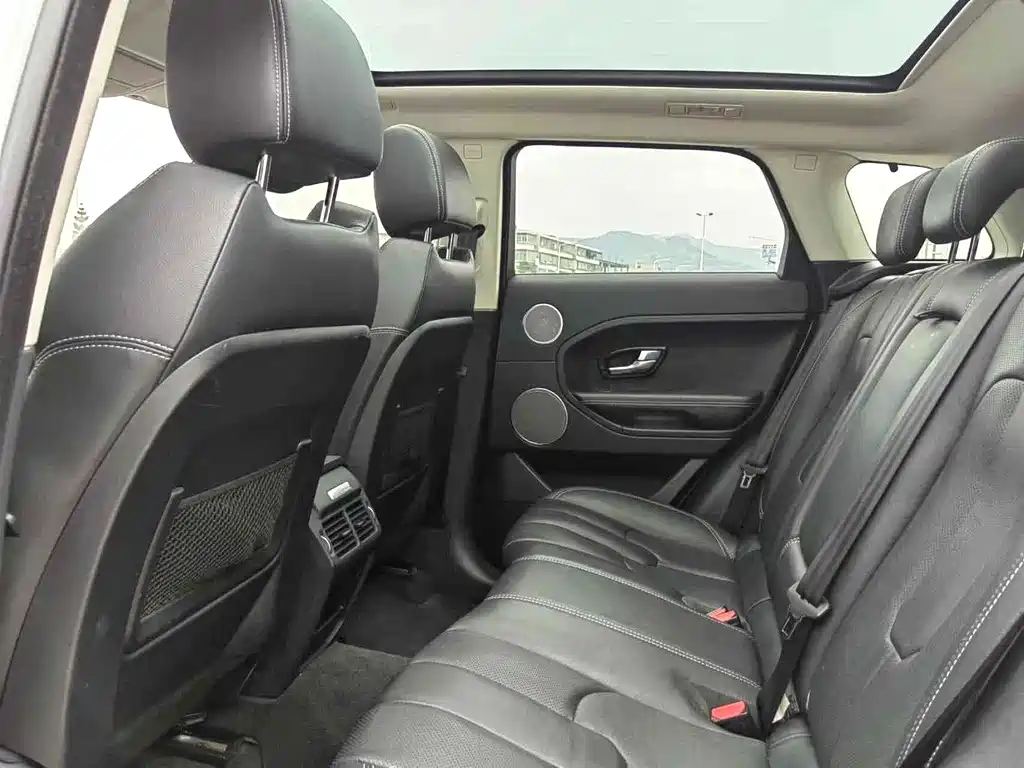 Land Rover Range Rover Evoque 2015 2.0T
