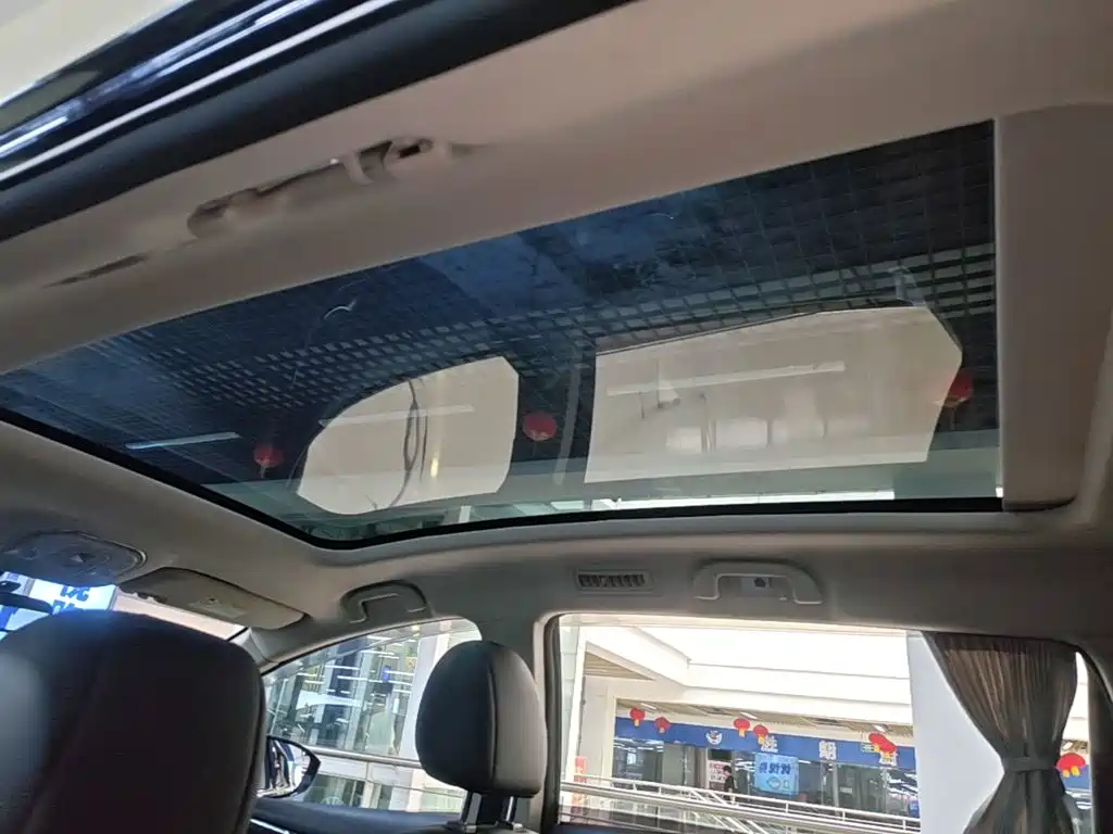 BYD MAX — миниатюра 18