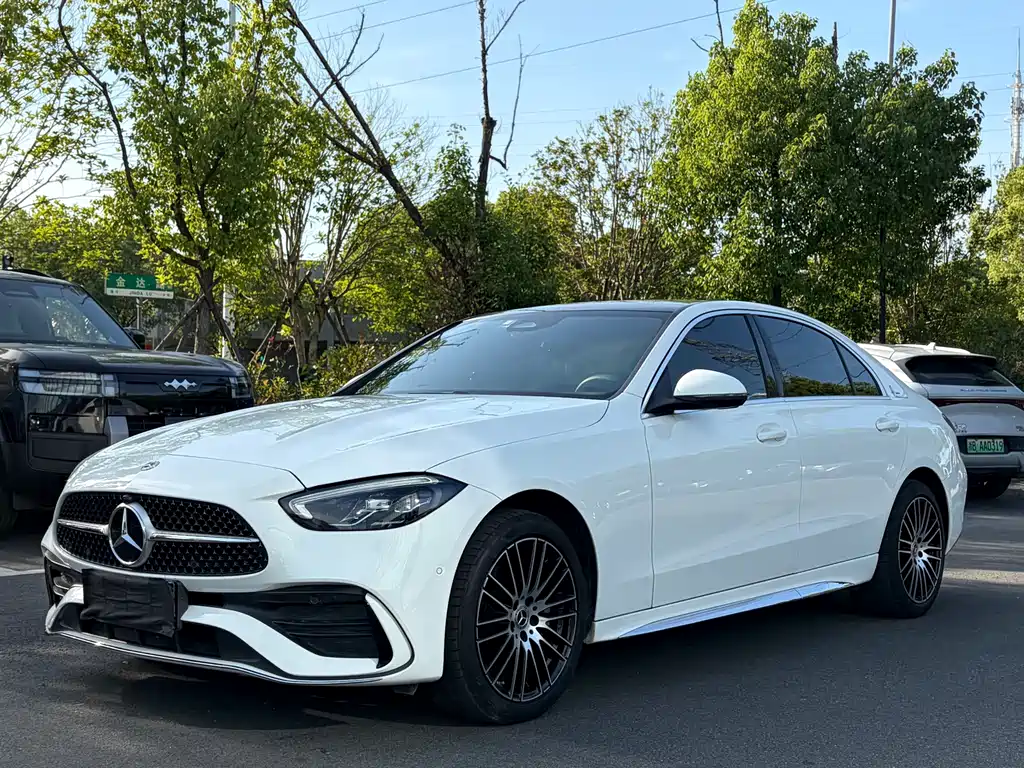 Mercedes-Benz C-Class 2022