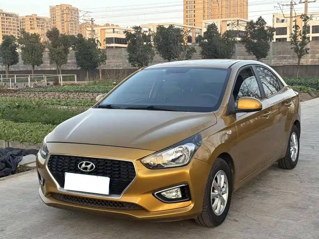 Hyundai Verna 2017