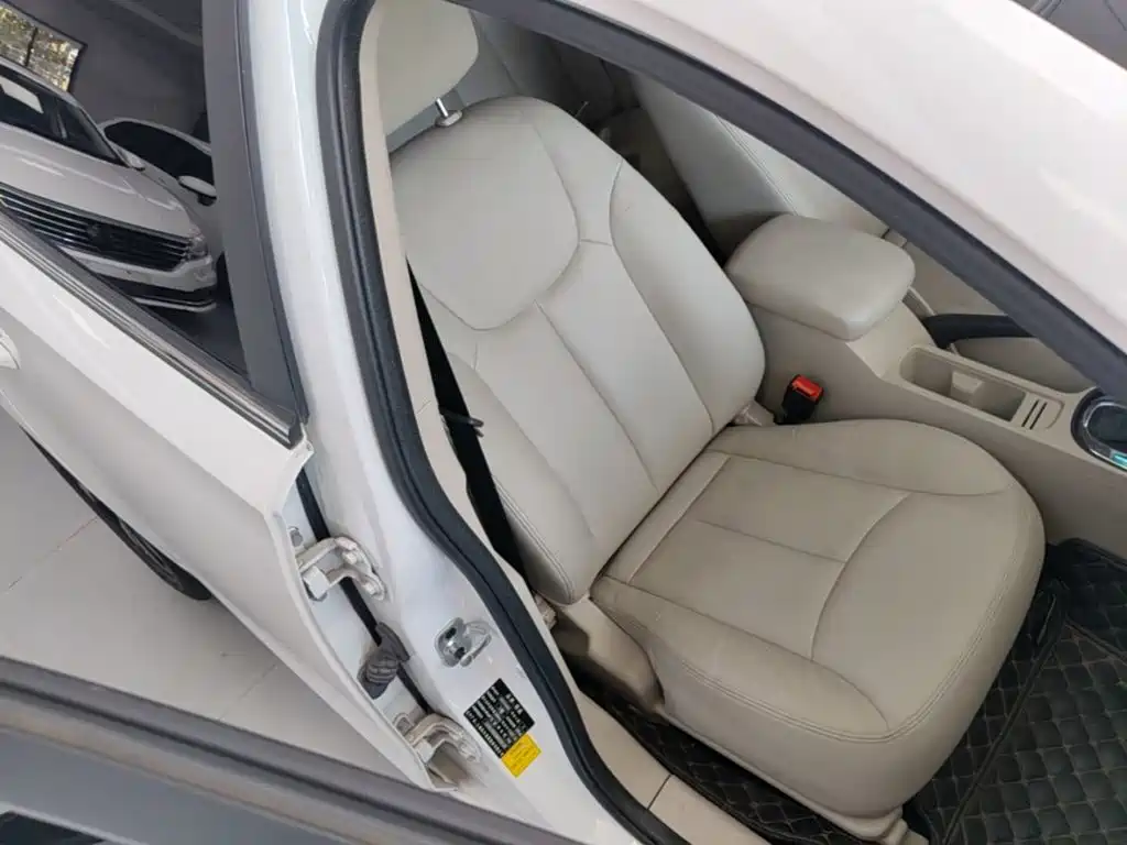 Roewe 360 — миниатюра 25