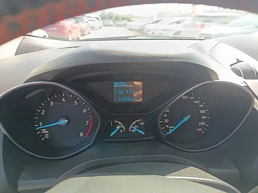 Ford Kuga — миниатюра 12