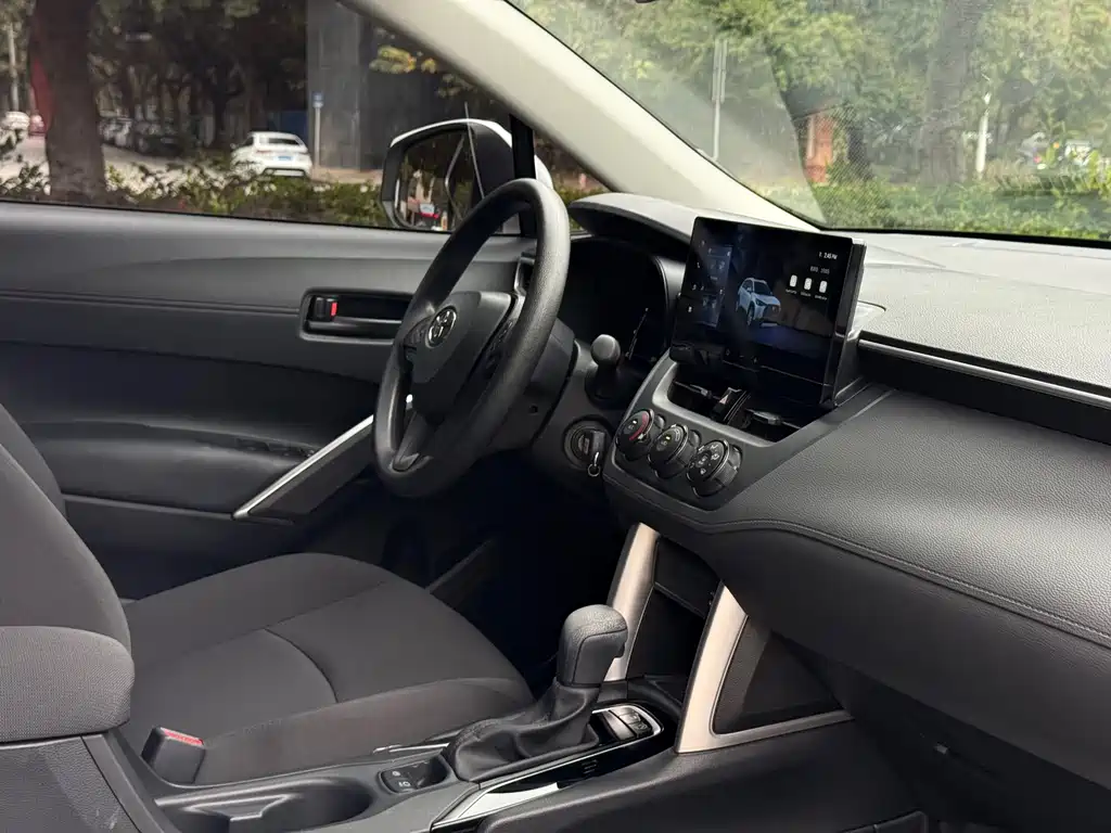 TOYOTA COROLLA SHARP AMPLIFIER