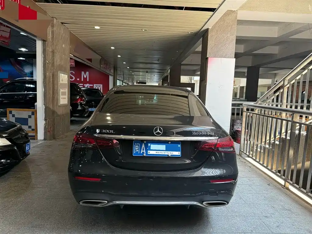 Mercedes-Benz E-Class E 2023 E 260 L Sport